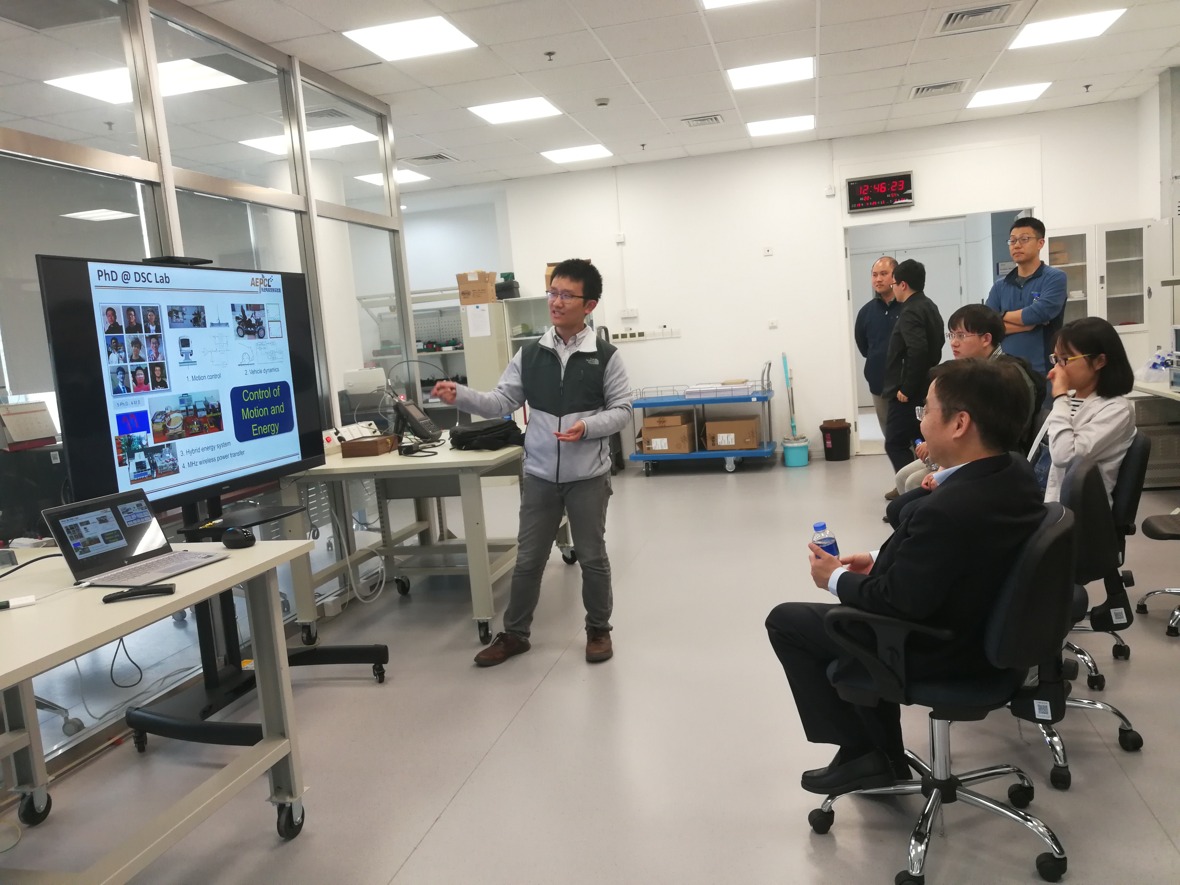 Dr. Jinfa Zhang, Director of Delta Shanghai Design Center, visited Shanghaitech and AEPCL